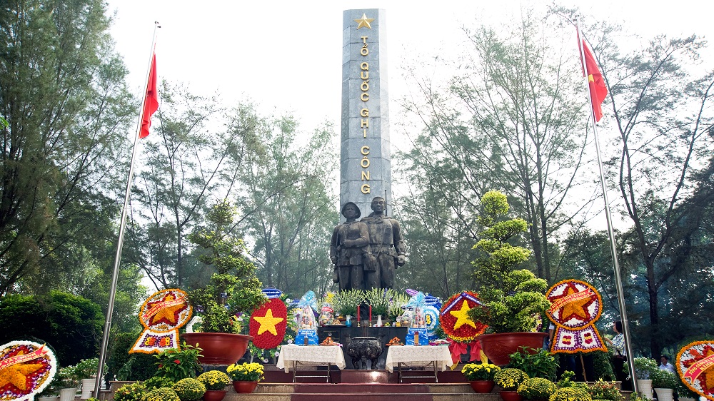 Ngành Bưu chính Viễn thông - 80 năm anh hùng - Ảnh 1.