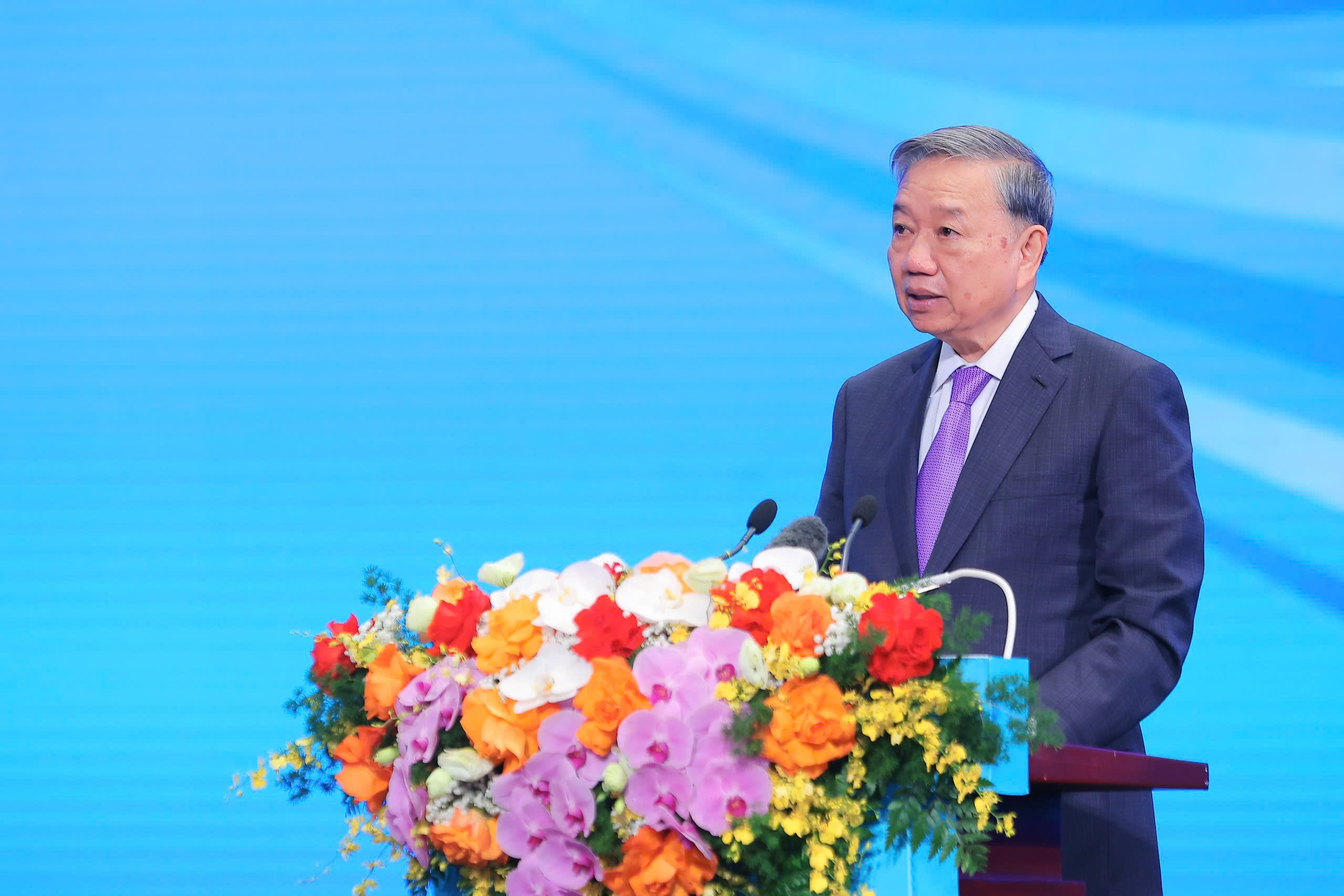 Ngành Khoa học Công nghệ và Bưu chính Viễn thông: Tự hào truyền thống, vững bước vào kỷ nguyên mới - Ảnh 5.