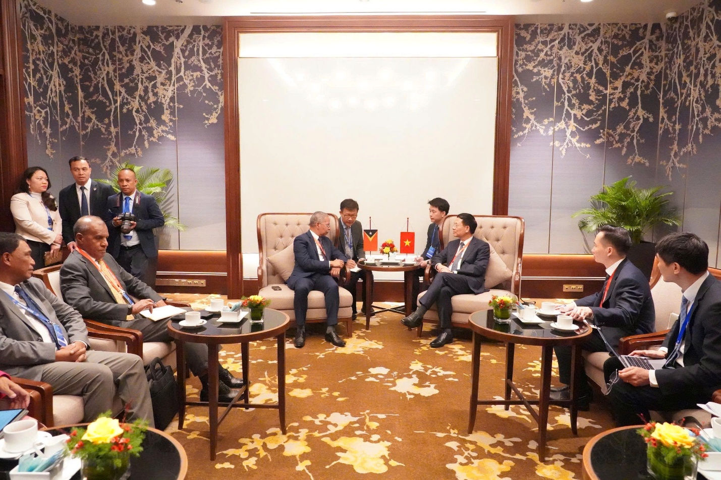 Việt Nam sẵn s&agrave;ng chia sẻ kinh nghiệm viễn th&ocirc;ng, chuyển đổi số, AI với Timor-Leste- Ảnh 2.