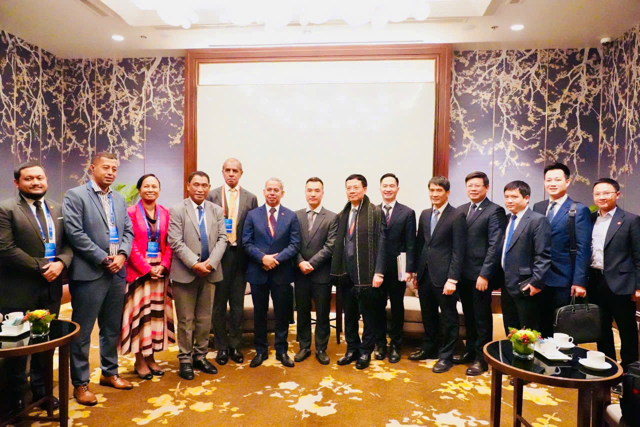 Việt Nam sẵn s&agrave;ng chia sẻ kinh nghiệm viễn th&ocirc;ng, chuyển đổi số, AI với Timor-Leste- Ảnh 5.