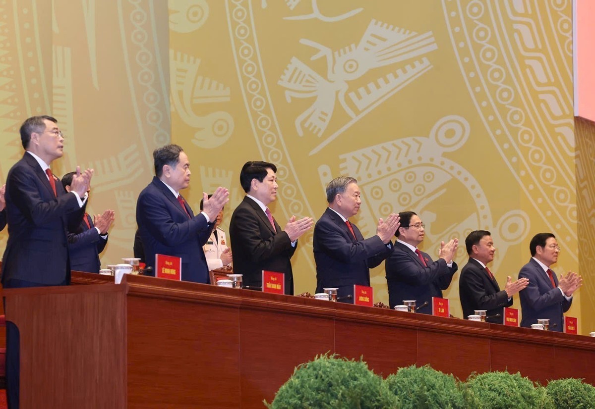 Đại biểu dự phi&ecirc;n khai mạc Đại hội Đảng XIV - Ảnh 3.