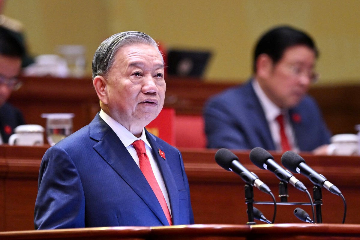 Đại biểu dự phi&ecirc;n khai mạc Đại hội Đảng XIV - Ảnh 7.