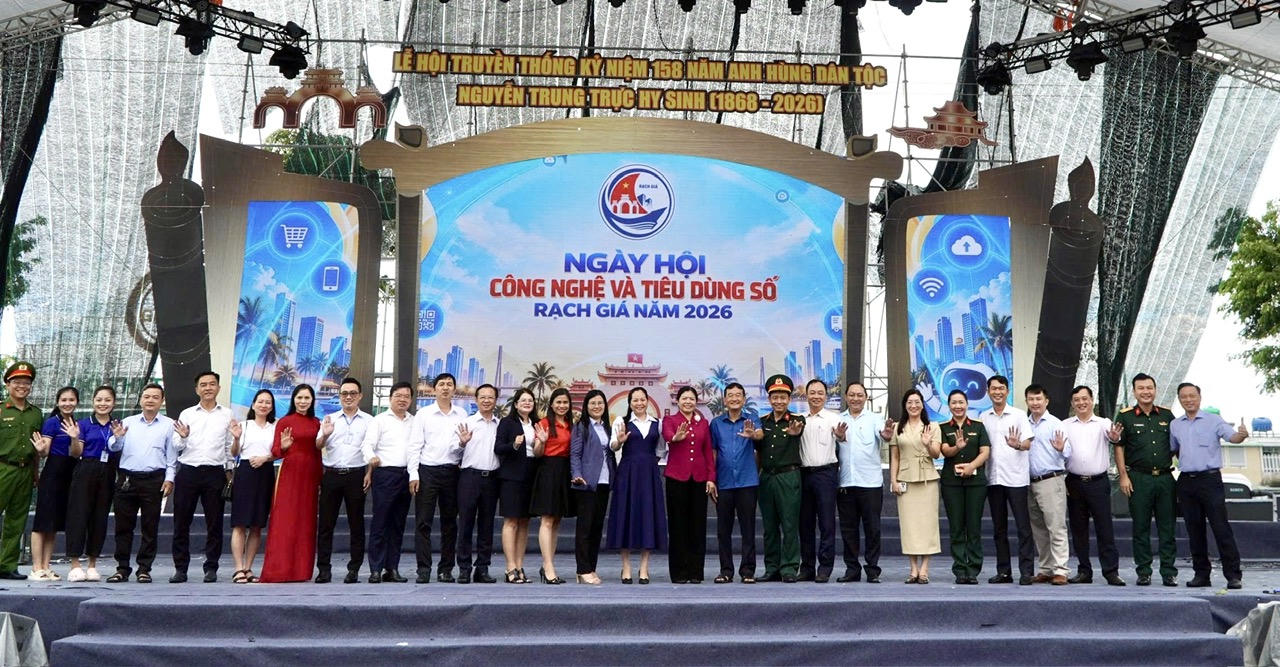 Rạch Giá đẩy mạnh chuyển đổi số, làm sạch dữ liệu phục vụ người dân- Ảnh 4.