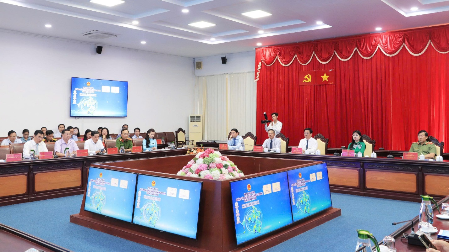 An Giang ra mắt Trung t&acirc;m Điều h&agrave;nh th&ocirc;ng minh, th&uacute;c đẩy quản trị bằng dữ liệu- Ảnh 1.