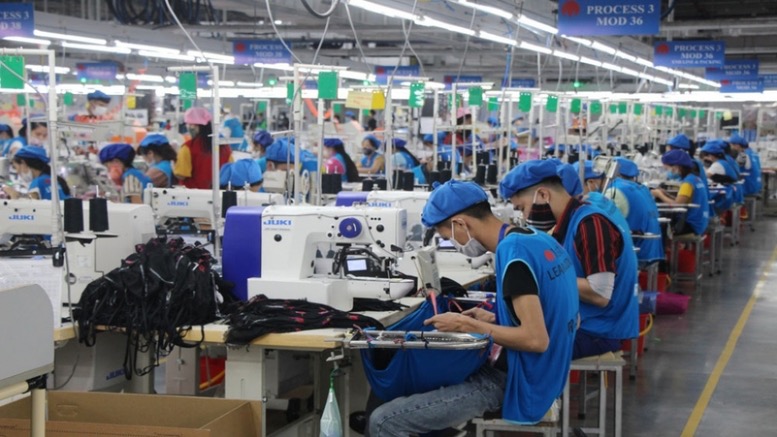 Làm chủ công nghệ và tự động hoá: Bước đột phá đưa đá nhân tạo Viên Nam vươn tầm thế giới - Ảnh 2.