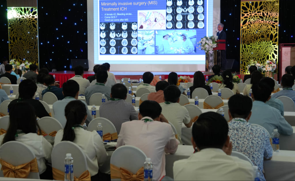 Nâng cao năng lực điều trị tai biến mạch máu não tại địa phương- Ảnh 2.