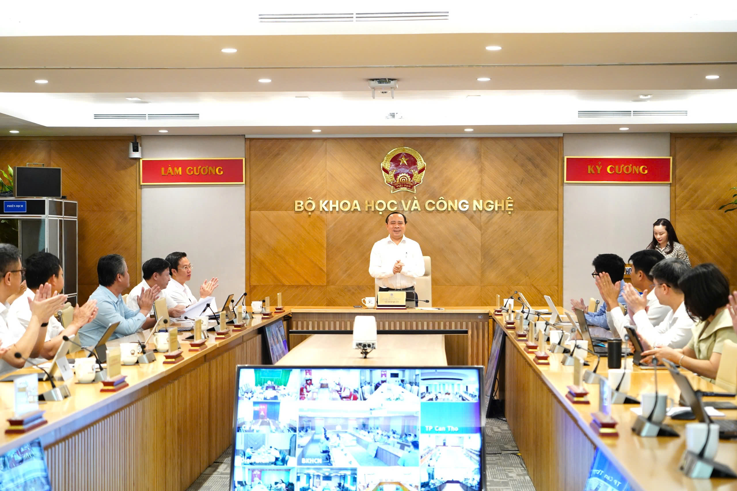 Giải ngân kinh phí KHCN, ĐMST và CĐS: Chủ động đẩy nhanh tiến độ, gắn với kết quả đầu ra- Ảnh 6.