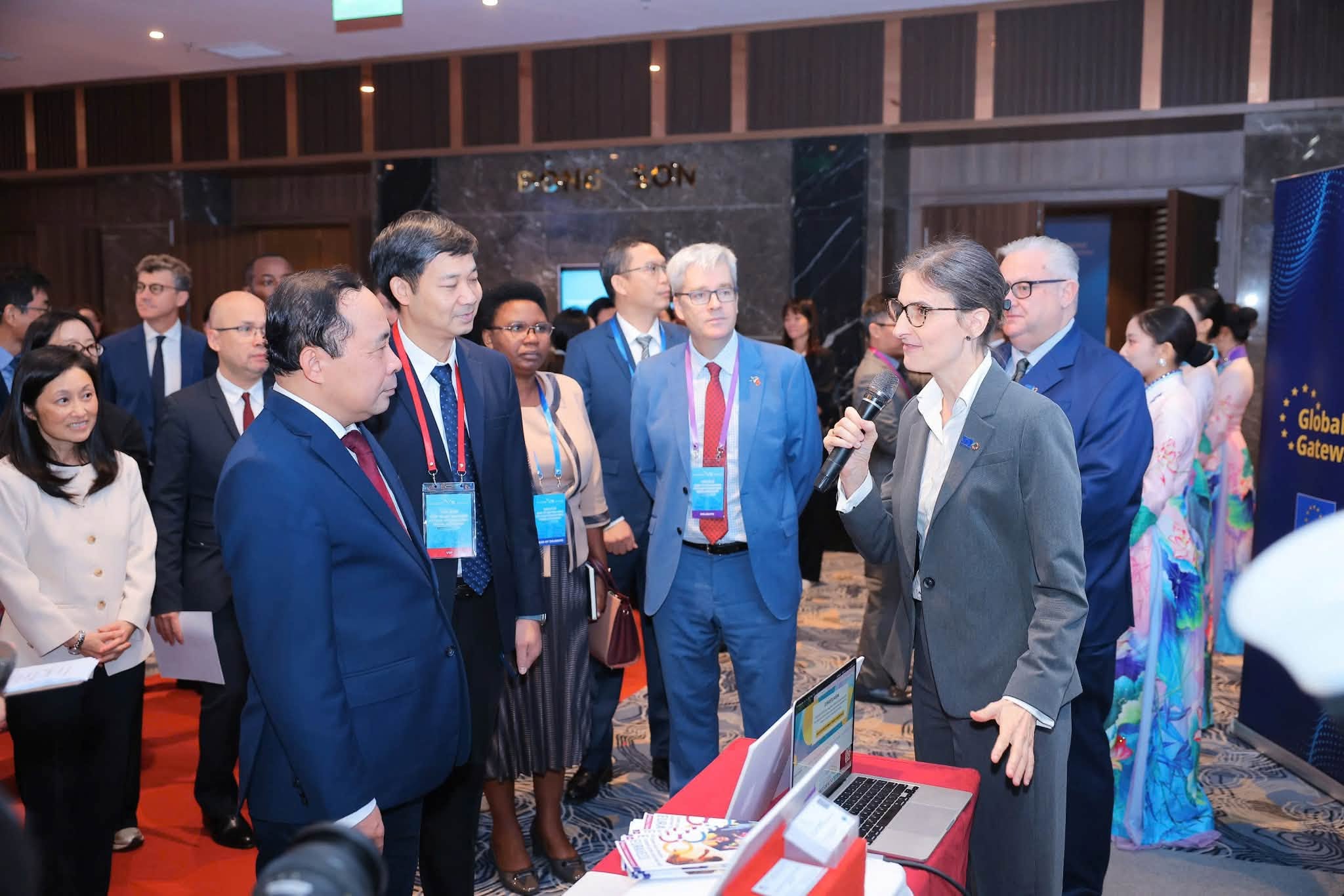 Tuần lễ Số Quốc tế Việt Nam 2026 quy tụ nhiều c&ocirc;ng nghệ v&agrave; giải ph&aacute;p số - Ảnh 4.