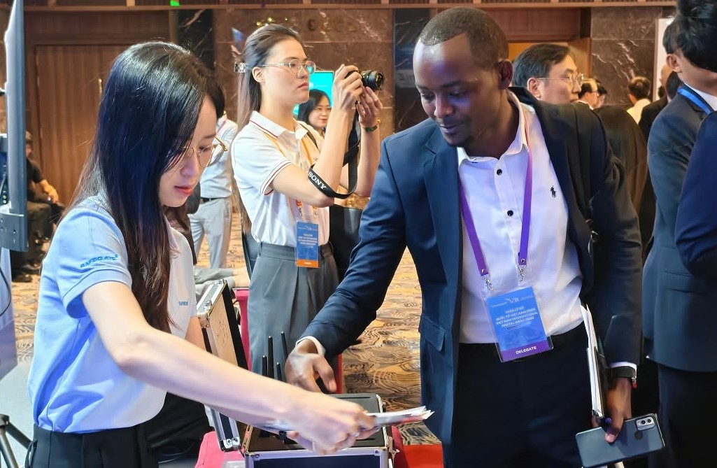 Tuần lễ Số Quốc tế Việt Nam 2026 quy tụ nhiều c&ocirc;ng nghệ v&agrave; giải ph&aacute;p số - Ảnh 11.