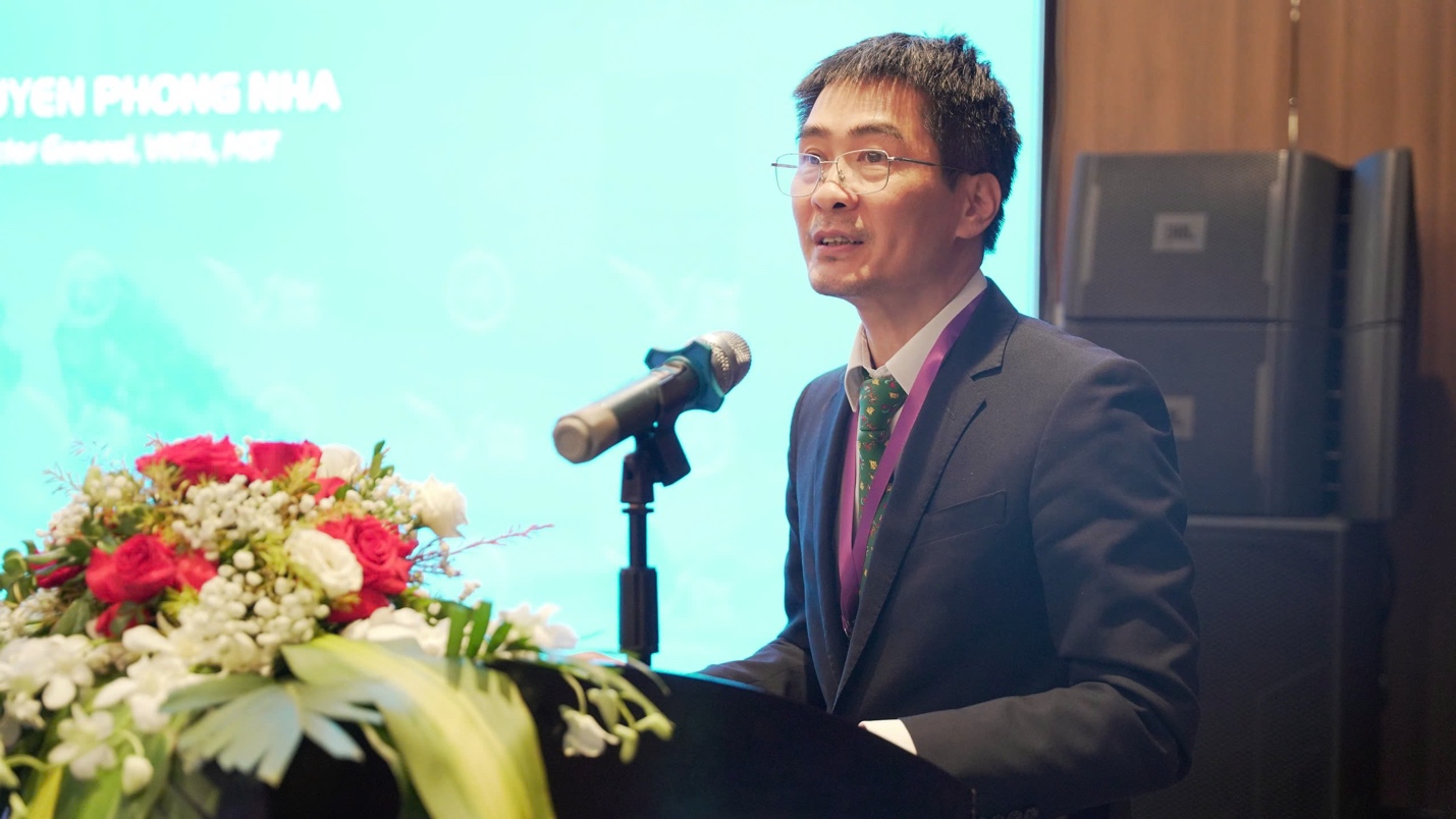 Thứ trưởng Phạm Đức Long: “Khai thác hiệu quả 5G hôm nay, chủ động định hình 6G ngày mai”- Ảnh 5.