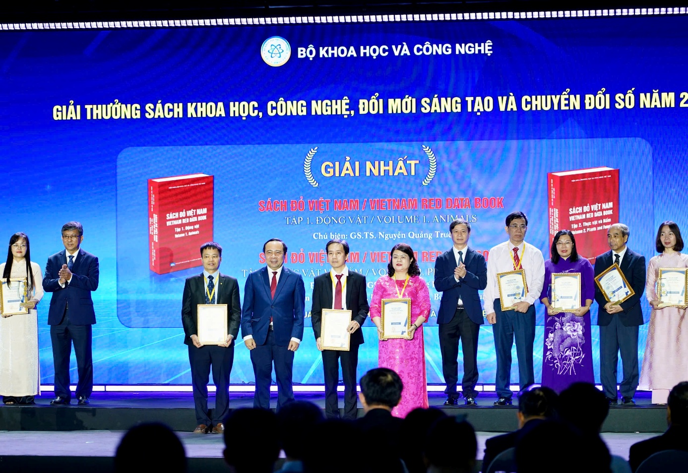 Sách Đỏ Việt Nam giành Giải Nhất giải thưởng sách KH,CN, ĐMST&CĐS năm 2026- Ảnh 3.