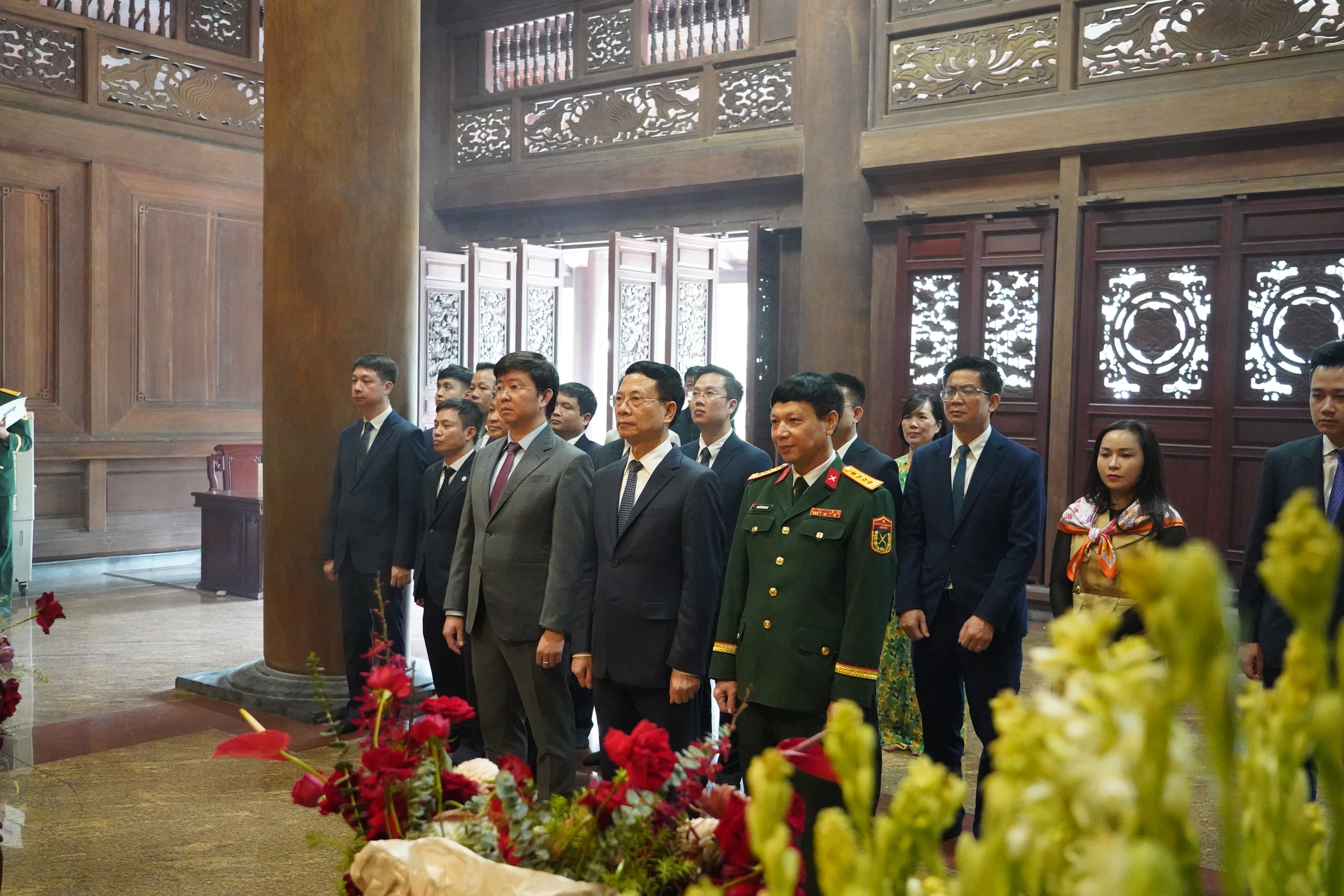 Bộ Khoa học và Công nghệ dâng hương đầu Xuân, khởi động năm mới bằng tinh thần phụng sự và đổi mới- Ảnh 3. Bộ Khoa học và Công nghệ dâng hương đầu Xuân, khởi động năm mới bằng tinh thần phụng sự và đổi mới- Ảnh 3.