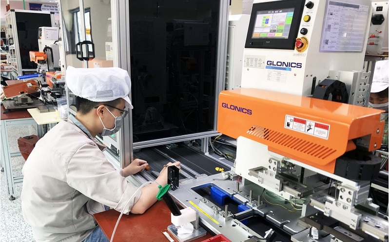 Doanh nghiệp KH&CN đầu tư nghiên cứu, làm chủ thiết bị và quy trình sản xuất tự động. Doanh nghiệp KH&CN đầu tư nghiên cứu, làm chủ thiết bị và quy trình sản xuất tự động.