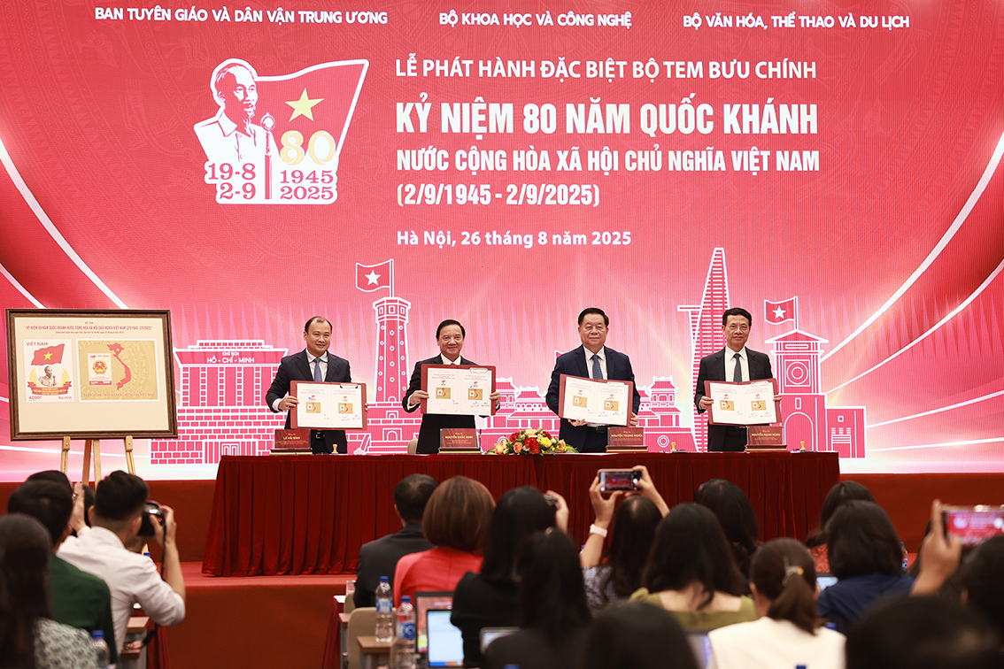 Tổng công ty Bưu điện Việt Nam: Tái cấu trúc toàn diện, kiến tạo nền tảng tăng trưởng mới- Ảnh 2. Tổng công ty Bưu điện Việt Nam: Tái cấu trúc toàn diện, kiến tạo nền tảng tăng trưởng mới- Ảnh 2.