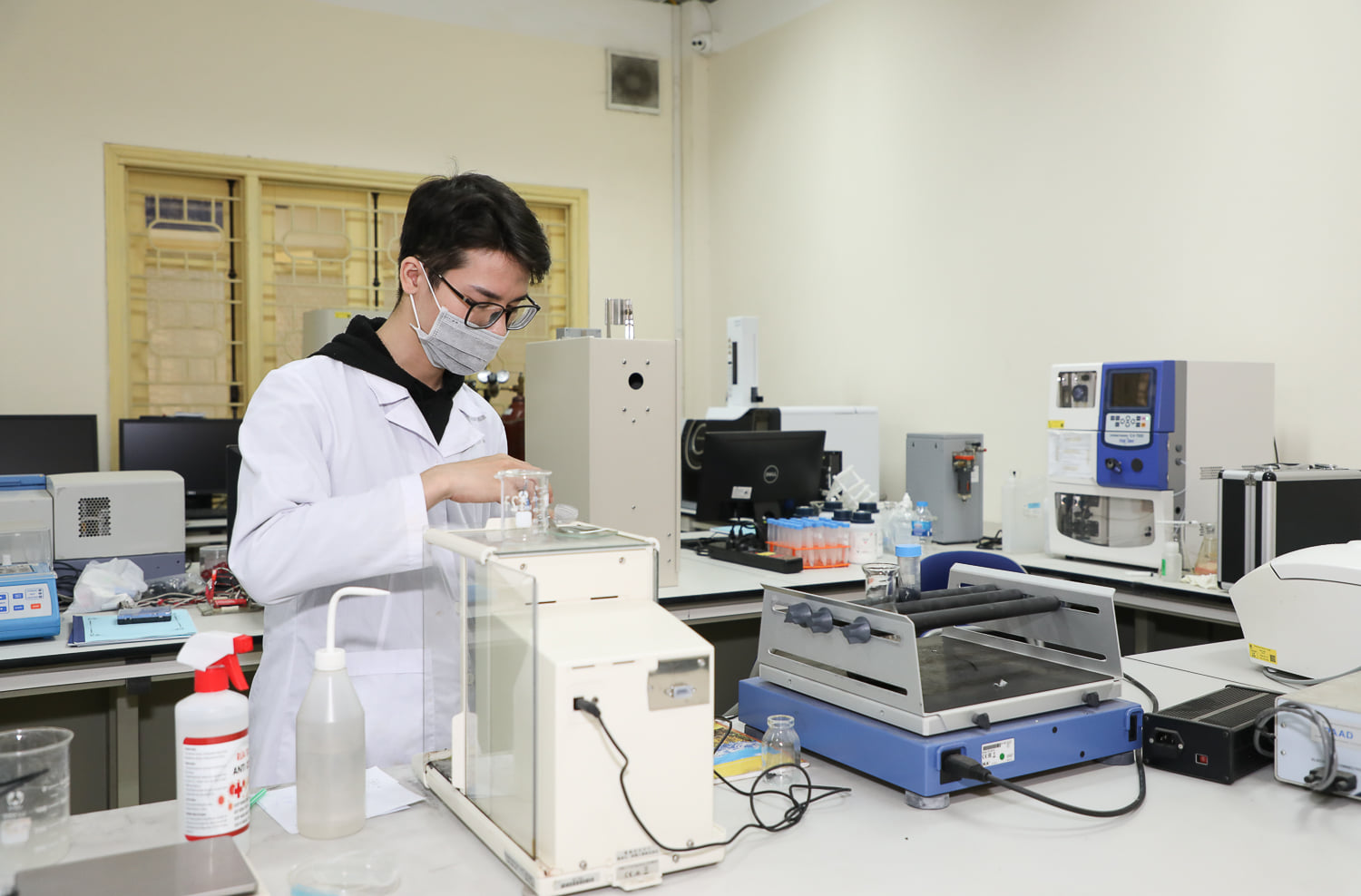 Ph&ograve;ng th&iacute; nghiệm trọng điểm: Hạt nh&acirc;n đổi mới s&aacute;ng tạo quốc gia trong m&ocirc; h&igrave;nh li&ecirc;n kết 3 nh&agrave;- Ảnh 1.