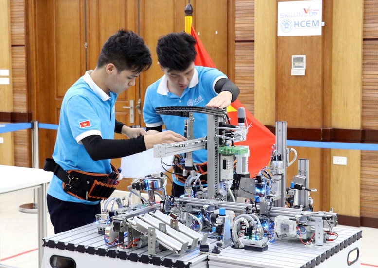 Đại học phải trở th&agrave;nh trung t&acirc;m đ&agrave;o tạo, nghi&ecirc;n cứu v&agrave; đổi mới s&aacute;ng tạo- Ảnh 1.