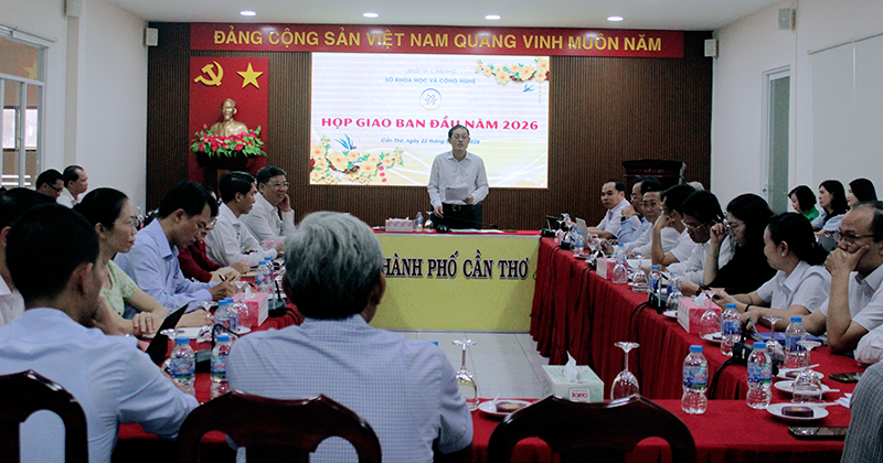 Cần Thơ: Phát huy trí tuệ tập thể, quyết tâm hoàn thành toàn diện nhiệm vụ KHCN,ĐMST&CĐS năm 2026- Ảnh 2. Cần Thơ: Phát huy trí tuệ tập thể, quyết tâm hoàn thành toàn diện nhiệm vụ KHCN,ĐMST&CĐS năm 2026- Ảnh 2.