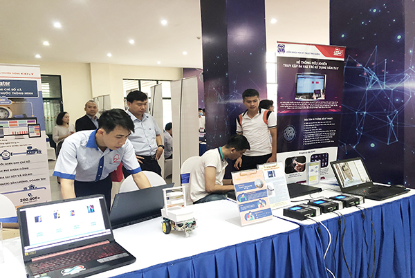 H&agrave; Nội phấn đấu tối thiểu 20 doanh nghiệp khởi nguồn trong năm 2026 - Ảnh 1.