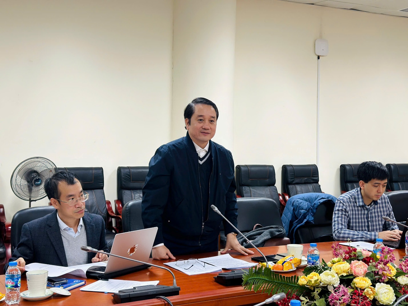 Hội đồng đ&aacute;nh gi&aacute; s&aacute;ng kiến đột ph&aacute;: S&agrave;ng lọc &yacute; tưởng lớn cho tự chủ c&ocirc;ng nghệ- Ảnh 2.