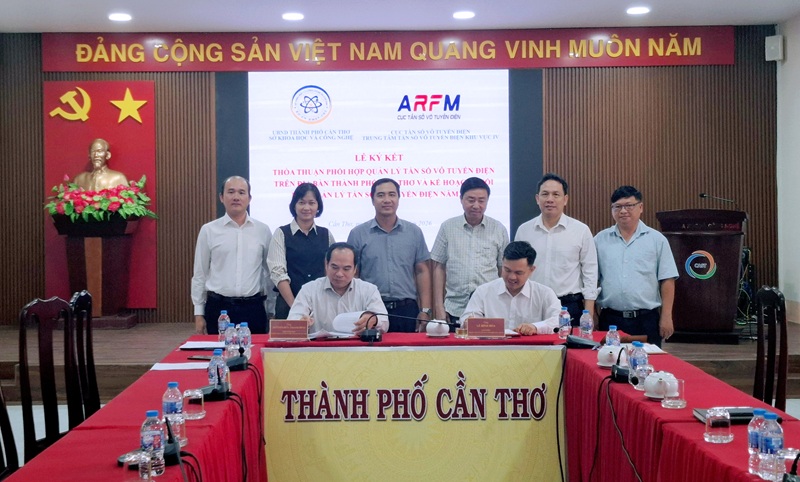 N&acirc;ng cao hiệu lực quản l&yacute; tần số v&ocirc; tuyến điện tại Cần Thơ- Ảnh 2.