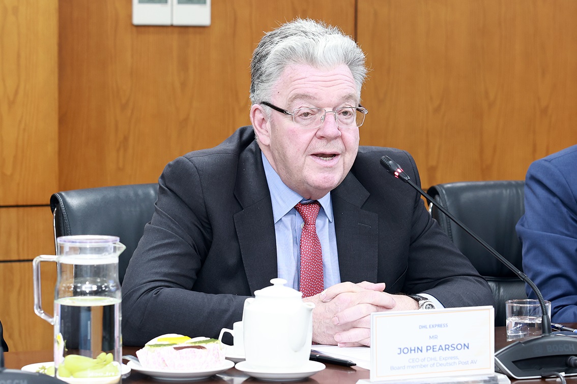 Bưu điện Việt Nam v&agrave; DHL Express hợp t&aacute;c s&acirc;u rộng trong chuyển ph&aacute;t nhanh quốc tế - Ảnh 4.