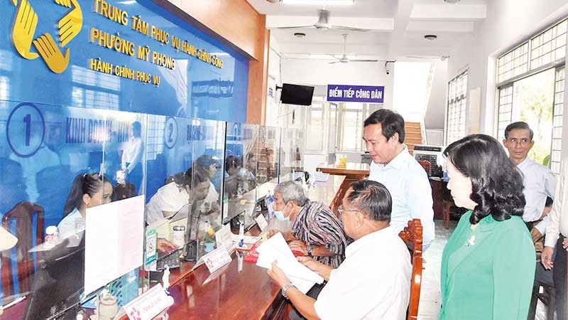 Đồng Th&aacute;p tăng tốc chuyển đổi số to&agrave;n diện, tạo động lực ph&aacute;t triển bền vững- Ảnh 1.