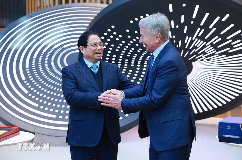 Việt Nam th&uacute;c đẩy c&aacute;c dự &aacute;n kh&iacute; LNG với Nga- Ảnh 1.