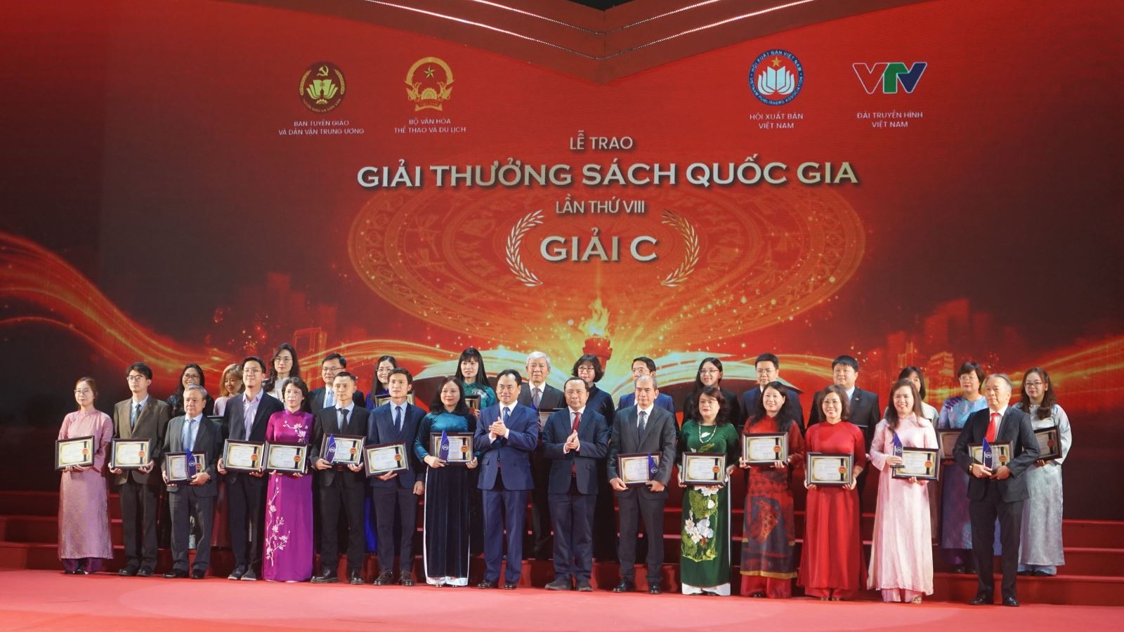 Ứng dụng c&ocirc;ng nghệ số trong xuất bản: Mở rộng kh&ocirc;ng gian tri thức trong kỷ nguy&ecirc;n số- Ảnh 3.