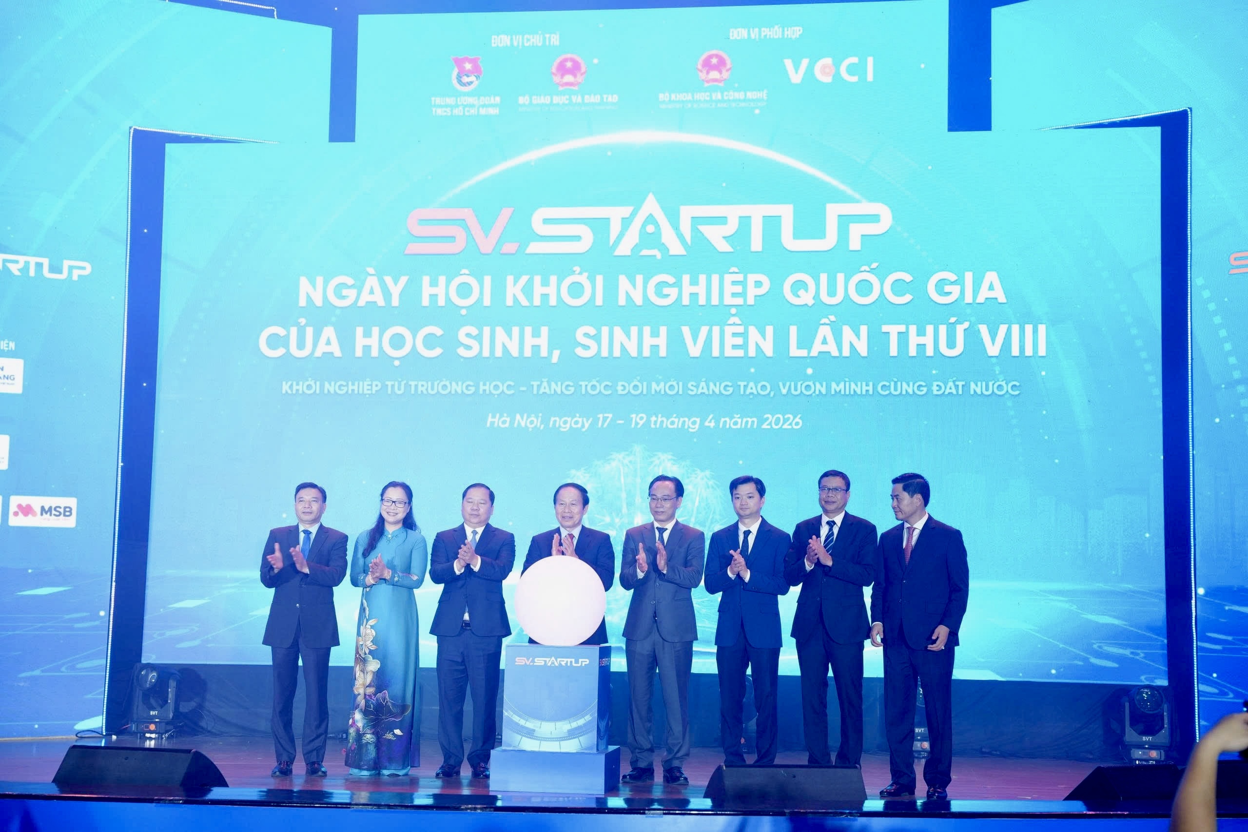 Khởi nghiệp học đường: Đ&ocirc;ng &yacute; tưởng, thiếu sức bật ra thị trường- Ảnh 1.