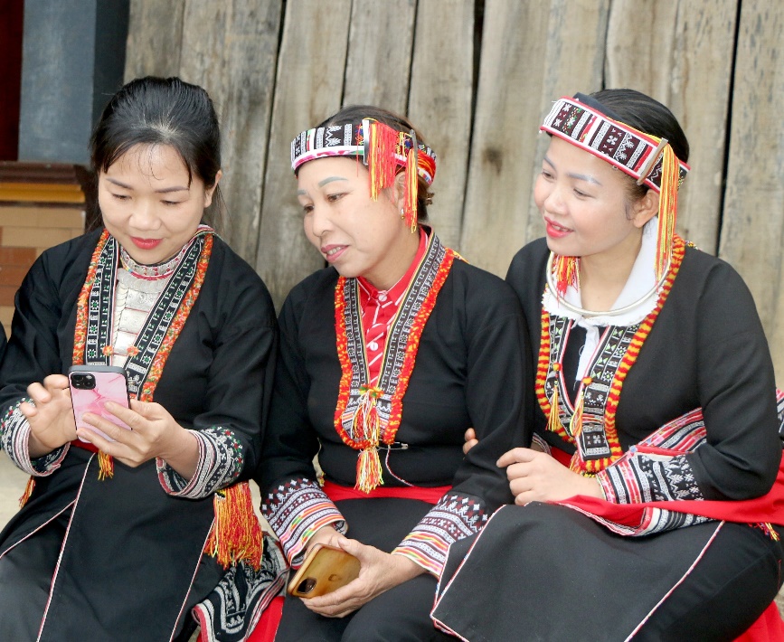 Đẩy mạnh tuy&ecirc;n truyền &ldquo;B&igrave;nh d&acirc;n học vụ số&rdquo;, tạo chuyển biến thực chất trong chuyển đổi số - Ảnh 1.