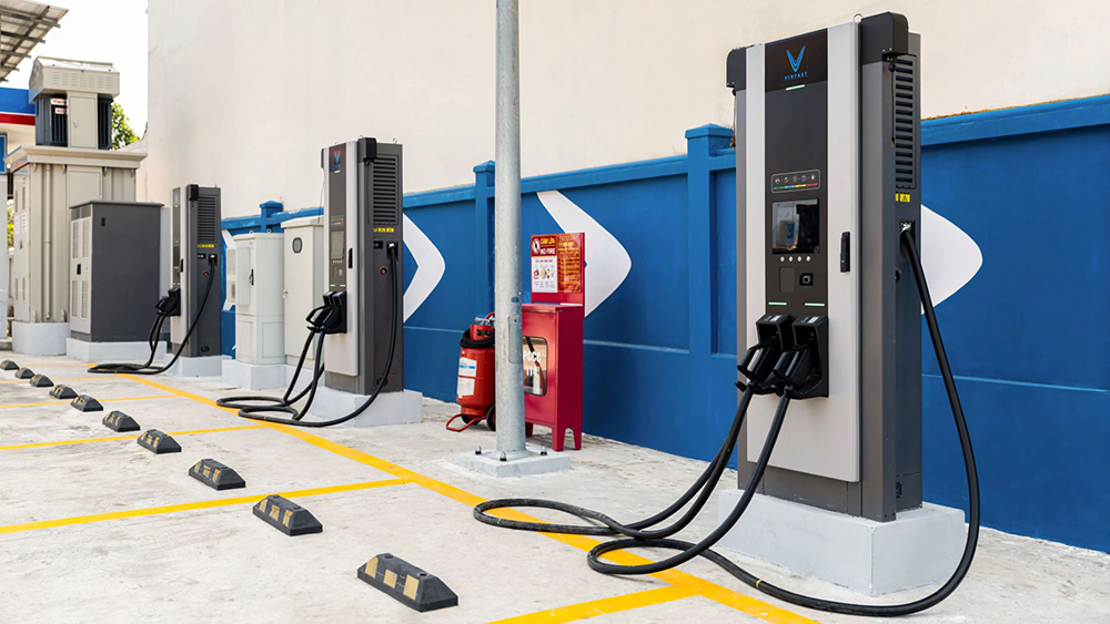 Chuẩn h&oacute;a hệ thống lưu trữ cho trạm sạc xe điện- Ảnh 1.