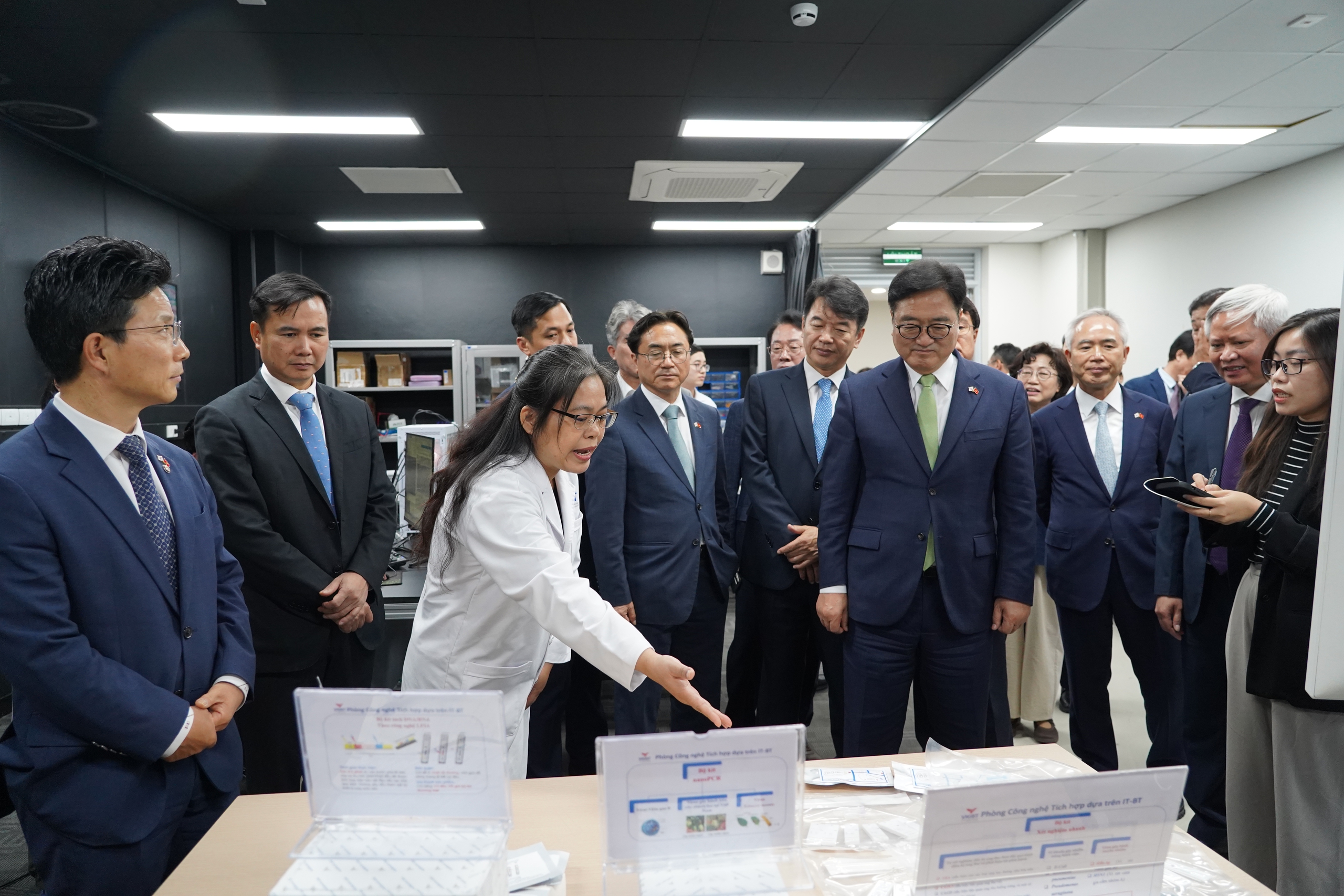 Ph&aacute;t triển que thử LFIA theo d&otilde;i t&aacute;i ph&aacute;t v&agrave; điều trị ung thư- Ảnh 3.