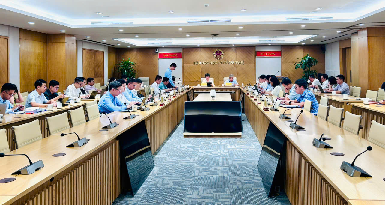 Bộ KH&CN làm việc với Tòa án nhân dân tối cao tháo gỡ khó khăn triển khai Nghị quyết 57 - Ảnh 1.