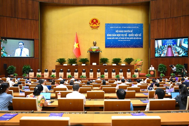 Từ &ldquo;B&igrave;nh d&acirc;n học vụ số&rdquo; đến Quốc hội số hiện đại, minh bạch- Ảnh 1.