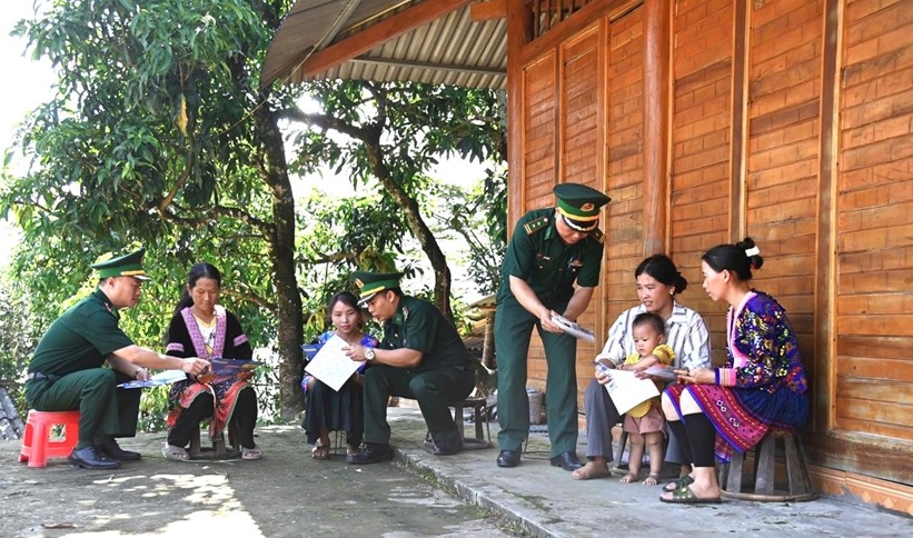 &ldquo;B&igrave;nh d&acirc;n học vụ số&rdquo;: Từ phong tr&agrave;o đến h&agrave;nh động thực chất- Ảnh 2.