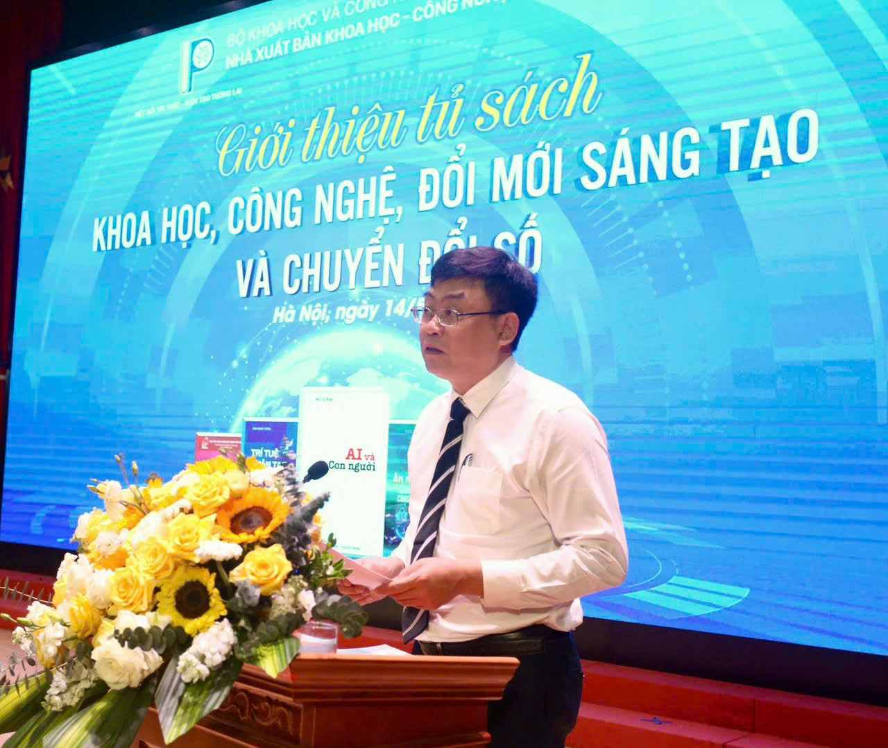 Triển l&atilde;m s&aacute;ch khoa học v&agrave; c&ocirc;ng nghệ 2026 lan tỏa tri thức kiến tạo quốc gia số - Ảnh 4.