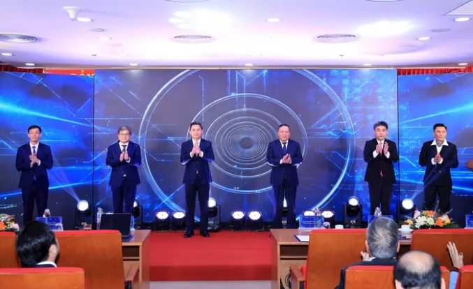 H&agrave; Nội chuyển từ "ph&ograve;ng th&iacute; nghiệm" đến "thị trường c&ocirc;ng nghệ"- Ảnh 3.