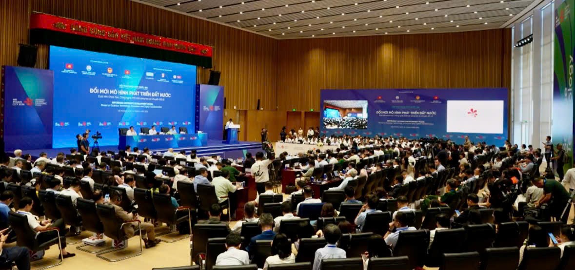 Đổi mới m&ocirc; h&igrave;nh ph&aacute;t triển đất nước dựa tr&ecirc;n khoa học, c&ocirc;ng nghệ, đổi mới s&aacute;ng tạo v&agrave; chuyển đổi số- Ảnh 1.