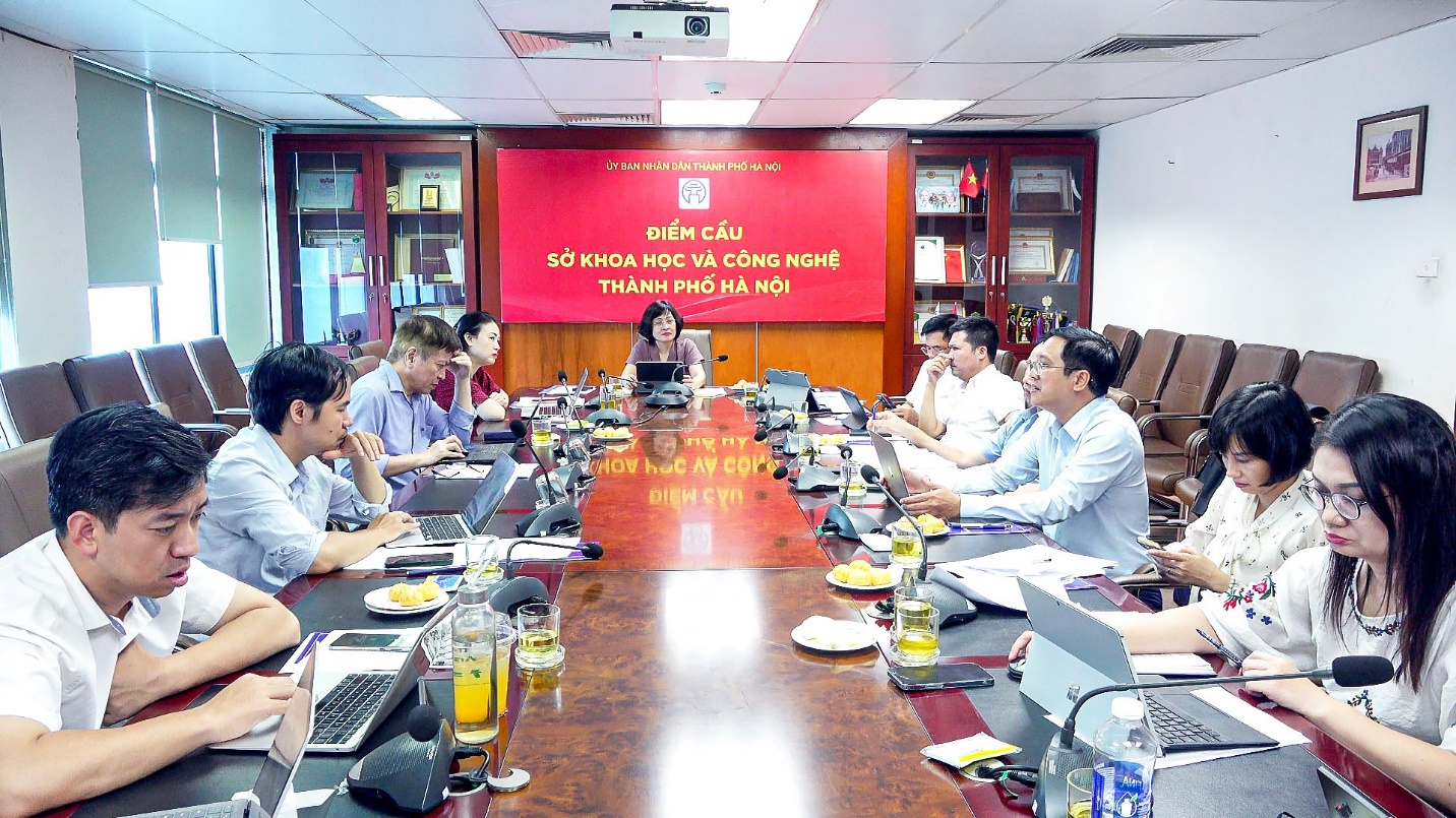 H&agrave; Nội th&uacute;c đẩy cơ chế thử nghiệm c&oacute; kiểm so&aacute;t đối với c&ocirc;ng nghệ giao th&ocirc;ng tự h&agrave;nh cấp độ 4- Ảnh 1.