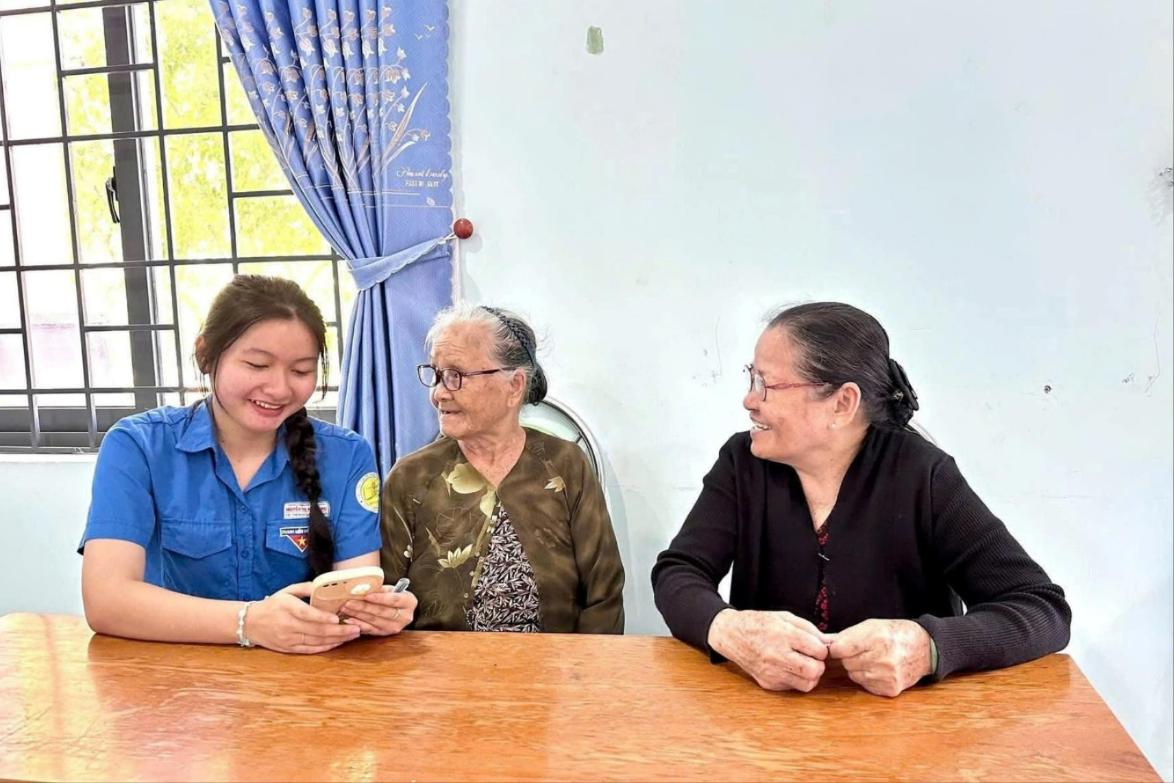 L&acirc;m Đồng đưa c&ocirc;ng nghệ đến gần người d&acirc;n, n&acirc;ng hiệu quả ch&iacute;nh quyền số- Ảnh 1.