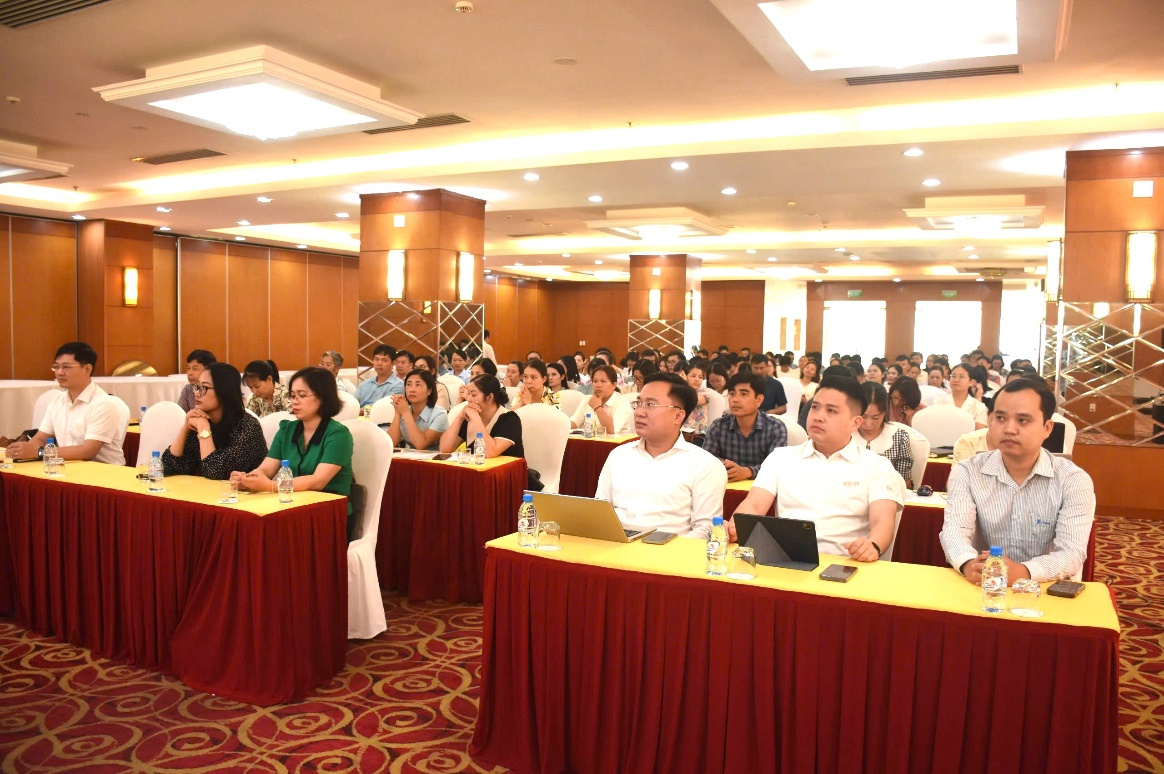Hưng Y&ecirc;n: N&acirc;ng cao năng lực chuyển đổi số cho đội ngũ c&aacute;n bộ cơ sở- Ảnh 4.
