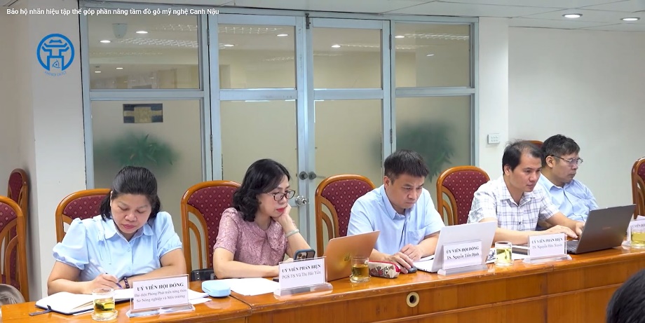 Bảo hộ nh&atilde;n hiệu tập thể g&oacute;p phần n&acirc;ng tầm đồ gỗ mỹ nghệ Canh Nậu- Ảnh 2.