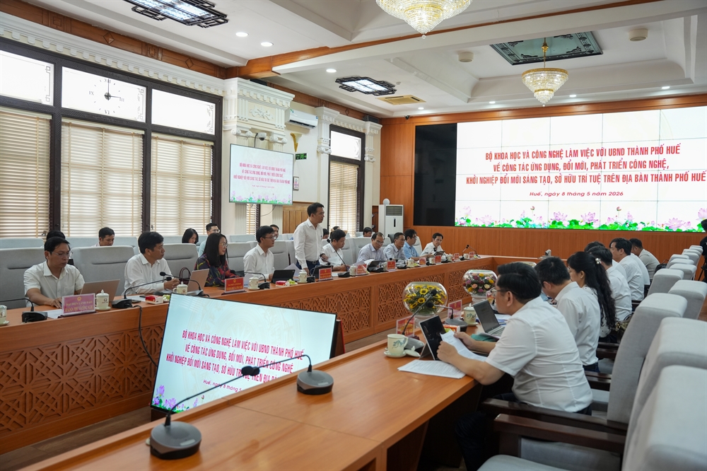 Th&aacute;o gỡ điểm nghẽn để Huế bứt ph&aacute; bằng khoa học v&agrave; c&ocirc;ng nghệ- Ảnh 1.