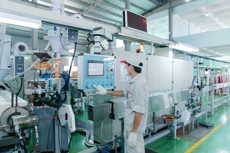 Kinh tế tư nh&acirc;n bứt tốc sau Nghị quyết 68- Ảnh 1.