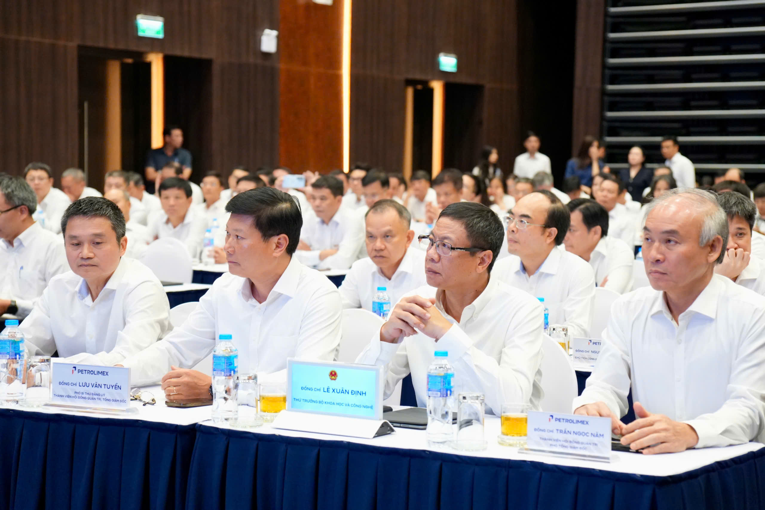 Petrolimex đẩy mạnh khoa học, công nghệ và chuyển đổi số theo tinh thần Nghị quyết 57- Ảnh 1.