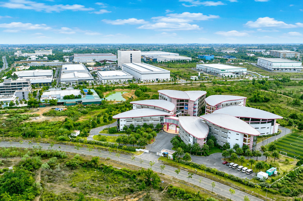 Đưa khoa học, c&ocirc;ng nghệ v&agrave; đổi mới s&aacute;ng tạo th&agrave;nh "cực" tăng trưởng mới- Ảnh 1.
