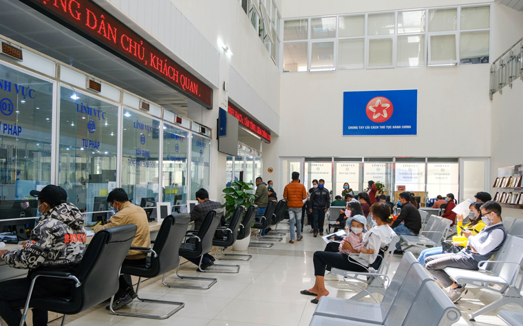 L&acirc;m Đồng n&acirc;ng cấp kết nối tại 124 Trung t&acirc;m Phục vụ h&agrave;nh ch&iacute;nh c&ocirc;ng- Ảnh 1.
