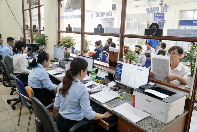 Đổi mới công tác quản lý nhà nước trong mô hình chính quyền địa phương hai cấp- Ảnh 1.