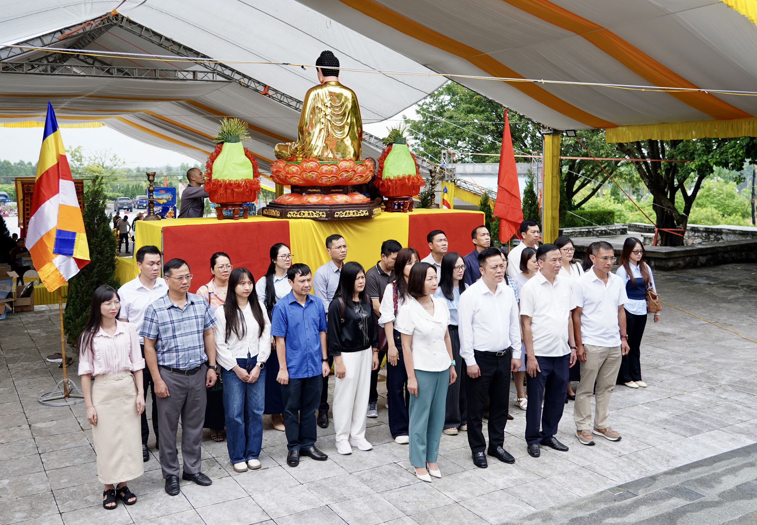 Hành trình về nguồn, tri ân những người viết nên hòa bình- Ảnh 7.