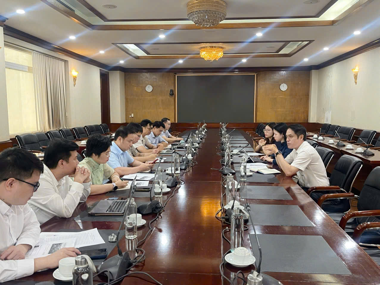 NAFOSTED mở rộng đặt hàng nghiên cứu, kết nối các trường đại học khối kinh tế- Ảnh 1.